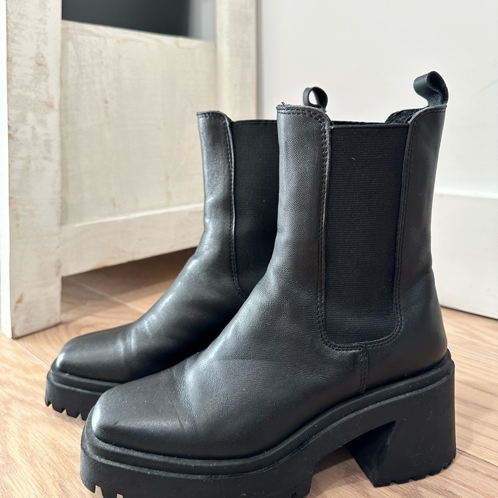 Steve Madden Black Heeled Boots